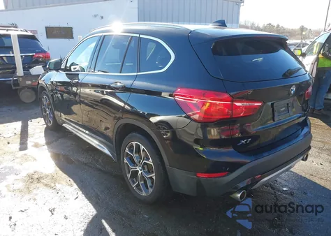 2020 BMW X1 xDrive28I z USA, uszkodzony, nr VIN WBXJG9C06L5P73873